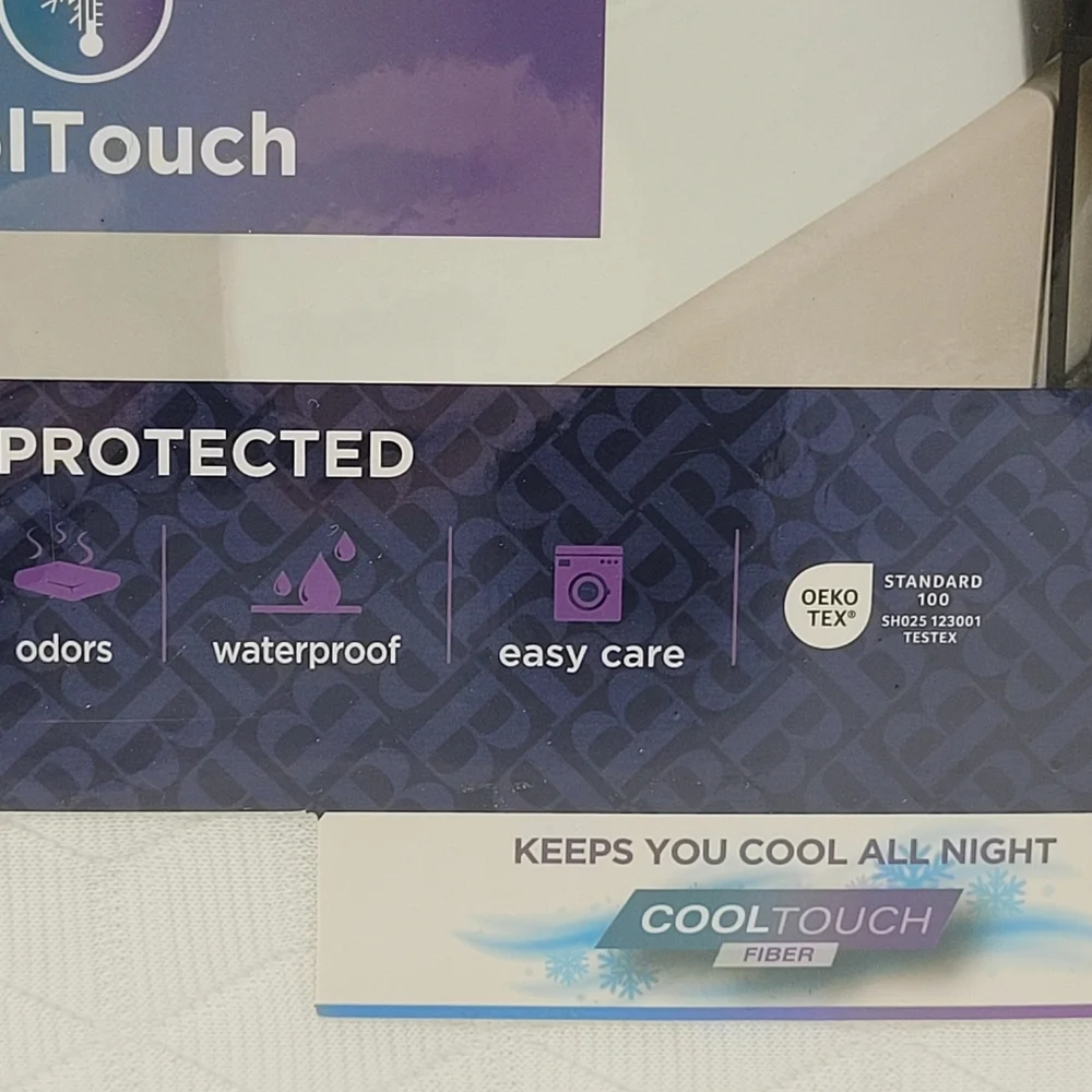Brookstone Ultimate Mattress Protector Cool Touch Waterproof Cover Twin Size NEW